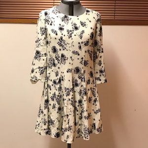 100% silk flower print dress - club Monaco